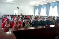 مجلس الحركة الوطنية وإحياء طاجيكستان ينظم إجتماع علمى أدبي فى مدينة نارك