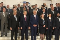 حضور وفد طاجيكستان في المؤتمر الرفيع المستوى في بوخارست