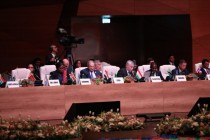 مشاركة وفد طاجيكستان في القمة الثامنة عشرة لحركة عدم الانحياز في باكو