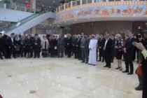 افتتاح مركز مهاتما غاندي الثقافي في المتحف الوطني لطاجيكستان