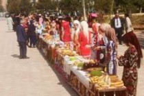 محافظة ختلان الطاجيكية تستضيف مسابقة لإختيار ” ملكة نوروز”