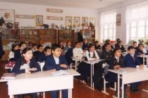 تمديد إجازة صيفية لتلاميذ ومعلمي المدارس الثانوية حتى 16 أغسطس فى طاجيكستان