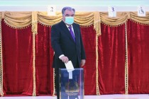 مشاركة زعيم الأمة إمام علي رحمان في انتخابات رئيس جمهورية طاجيكستان