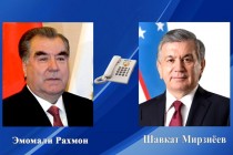 رئيس جمهورية طاجيكستان إمام علي رحمان يجري محادثة هاتفية مع رئيس جمهورية أوزبكستان شوكت ميرضياييف.