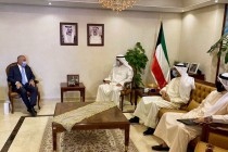 سفير طاجيكستان لدي الكويت و نائب الخارجية الكويتي يبحثان قضايا تعزيز العلاقات الثنائية