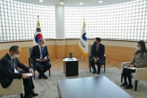سيول تناقش زيادة عدد الدبلوماسيين الطاجيك الشباب لحضور دورات إعادة التدريب في الأكاديمية الدبلوماسية الكورية