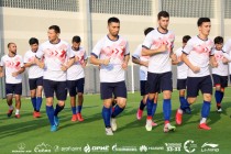 منتخب طاجيكستان لكرة القدم يبدأ استعداداته لمباراة ودية مع الإمارات