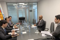إجتماع رئيس اللجنة التنفيذية للصندوق الدولي لإنقاذ بحر الآرال مع رئيس مكتب تمثيل اليونيسف في طاجيكستان