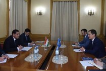 رئيس جهاز المجلس الوطني التابع للمجلس العالي في جمهورية طاجيكستان يجتمع مع الأمين التنفيذي للجمعية البرلمانية لمنظمة معاهدة الأمن الجماعي