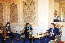 لقاء وزير خارجية طاجيكستان بالممثل الخاص للأمين العام للأمم المتحدة في أفغانستان