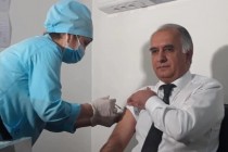 بدء التطعيم ضد فيروس كورونا في طاجيكستان