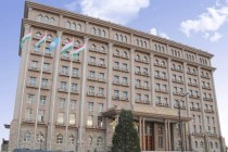 بحث قضايا العلاقات الثنائية بين طاجيكستان واليابان في دوشنبه