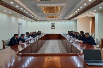 اجتماع دوري لمجموعات العمل للوفدين الحكوميين لطاجيكستان وأوزبكستان فى خوجند