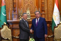 رئيس جمهورية طاجيكستان امام علي رحمان يستقبل رئيس تركمنستان قربانقولي بردي محمدوف