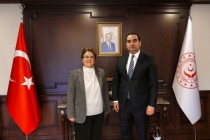 لقاء سفير طاجيكستان بوزيرة شؤون الأسرة والخدمات الاجتماعية التركية