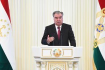 إمام علي رحمان: “طاجيكستان ، باعتبارها الجار الأقرب لأفغانستان ، لا يمكن أن تكون غير مبالية بمصير الشعب المضطهد في هذا البلد”