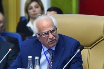 مسعودي سيباند: “إمام علي رحمان هو أعظم شخصية ، اسمه سيدرج في تاريخ طاجيكستان”