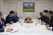 طاجيكستان وأوزبكستان تعززان التعاون في مجال حماية البيئة
