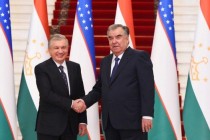 فلاديمير نوروف: “زيادة تعزيز علاقات حسن الجوار مع طاجيكستان هو اتجاه ذو أولوية لسياسة أوزبكستان الخارجية”
