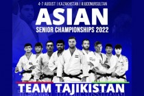 المصارعون الطاجيك يشاركون في بطولة آسيا