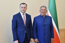 تتارستان تعبر عن اهتمامها بتعزيز العلاقات الاقتصادية والتجارية مع مناطق طاجيكستان