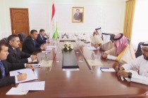 رئيس وزراء طاجيكستان يلتقي مع الأمين العام لمجلس التعاون لدول الخليج العربية