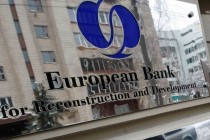 توقع البنك الأوروبي لإعادة الإعمار والتنمية نمو الناتج المحلي الإجمالي في طاجيكستان في عام 2022 بنسبة 7٪. هذا هو أعلى معدل بين دول المنطقة