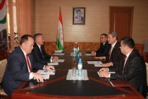 العلاقات البرلمانية بين طاجيكستان وكازاخستان آخذة في التوسع
