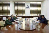 مناقشة تعزيز التعاون الجمركي بين طاجيكستان وأوزبكستان في طشقند