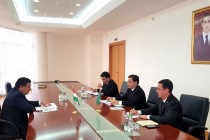 طاجيكستان وتركمانستان تبحثان آفاق العلاقات الثنائية في مختلف القطاعات