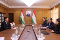 ذفقي ذفقزاده يجتمع مع وفد البنك الدولي بقيادة المندوب الدائم للبنك الدولي في الجمهورية طاجيكستان  أوزان سيفيملي