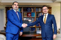طاجيكستان وتركيا تؤكدان على الحاجة إلى تعزيز التعاون بين وسائل الإعلام