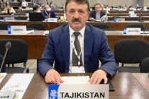 ممثل طاجيكستان يشارك في مؤتمر اتفاقية التجارة الدولية بأنواع الحيوانات المهددة بالانقراض في بنما