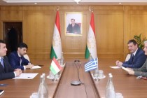 نائب وزير التنمية الاقتصادية والتجارة بجمهورية طاجيكستان يلتقى بالسفيرة المعين حديثًا لجمهورية اليونان لدى جمهورية طاجيكستان