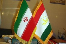 يجتمع رجال أعمال الطاجيك وإيرانيين في مشهد