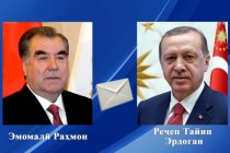 رئيس الجمهورية التركية رجب طيب أردوغان يبعث برقية تهنئة إلى رئيس جمهورية طاجيكستان إمام علي رحمن
