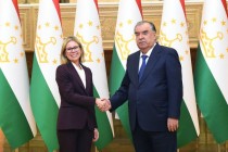 رئيس جمهورية طاجيكستان إمام علي رحمان يستقبل نائبة رئيس البنك الدولي لأوروبا وآسيا الوسطى آنا بيردي