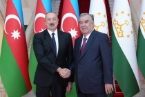 رئيس جمهورية طاجيكستان إمام علي رحمان يلتقي مع رئيس جمهورية أذربيجان إلهام علييف