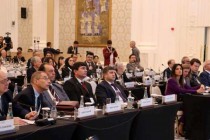 مشاركة ممثل طاجيكستان في الاجتماع الرابع والأربعين للجنة المعنية بقضايا عضوية الشراكة