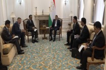 لقاء رئيس وزراء جمهورية طاجيكستان قاهر رسول زاده مع وزير خارجية باكستان جليل عباس جيلاني
