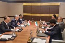 بحث تطوير العلاقات الثنائية بين طاجيكستان وإيران فى لقاء وزير خارجية طاجيكستان و نائب وزير خارجية إيران الاسلامية
