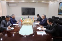 لقاء وزير زراعة طاجيكستان مع نظيره الايراني