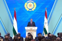 رئيس جمهورية طاجيكستان: “في السنوات السبع المقبلة ينبغي خفض مستوى الفقر في البلاد إلى 10 بالمئة”