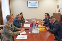 مناقشة التعاون التجاري والاقتصادي بين طاجيكستان وبيلاروسيا في مينسك
