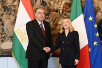 مراسم توقيع الوثائق بين طاجيكستان وإيطاليا