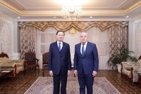 مناقشة قضايا تعزيز وتوسيع الشراكة الاستراتيجية الشاملة بين طاجيكستان والصين فى دوشنبه