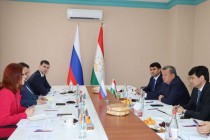 لجنة التعليم المهني الابتدائي والثانوي التابعة لحكومة جمهورية طاجيكستان ووزارة التعليم في الاتحاد الروسي توقعان اتفاقية تعاون
