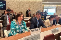 ممثلو طاجيكستان يشاركون في الدورة السابعة والسبعين لجمعية الصحة العامة