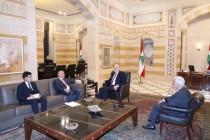 طاجيكستان ولبنان الحصان قضايا توسيع العلاقات المفيدة