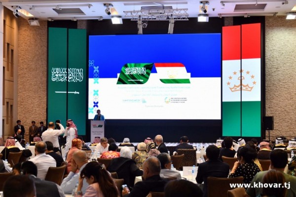Forumi-sohibkoroni-Tochikistonu-Arabistoni-Saudi-16 (1)